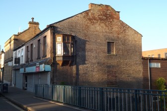 Robert's Grocers and Tea Shop